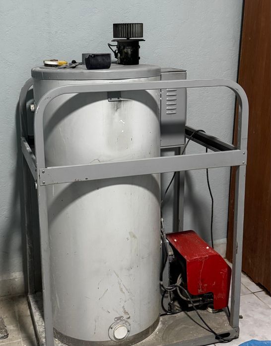 Продам газовый котел
