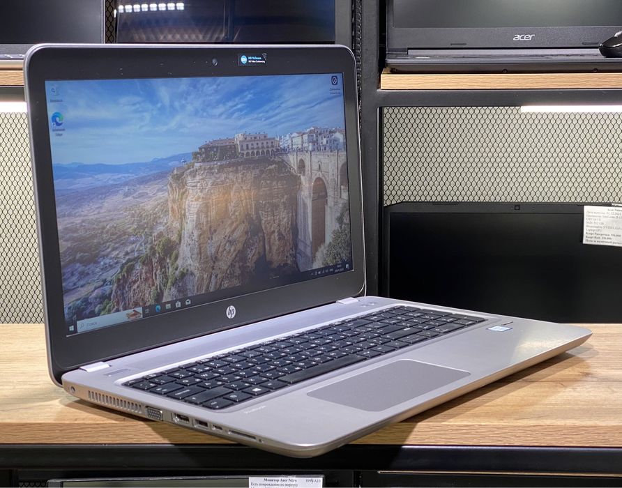 Ноутбук HP Intel core i7-7/8GB/SSD256GB/HDD500GB,9518/A10