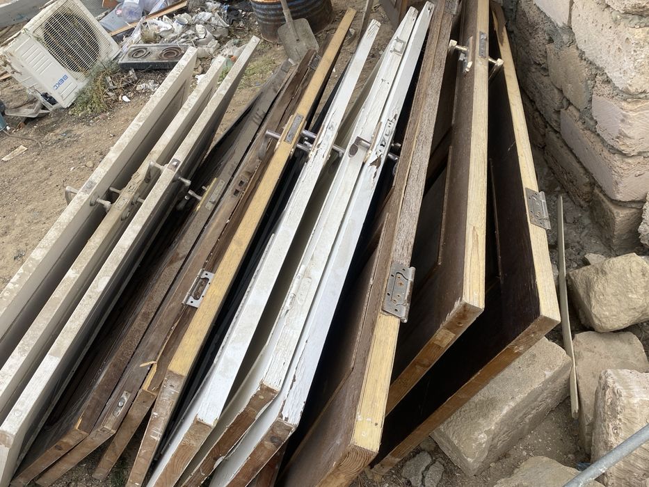 Есыктер сатылады