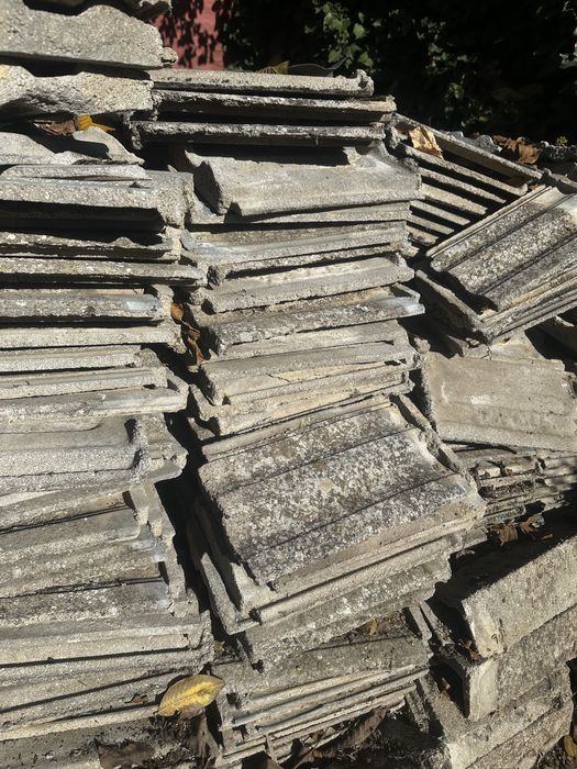 Tigla de beton din demolari