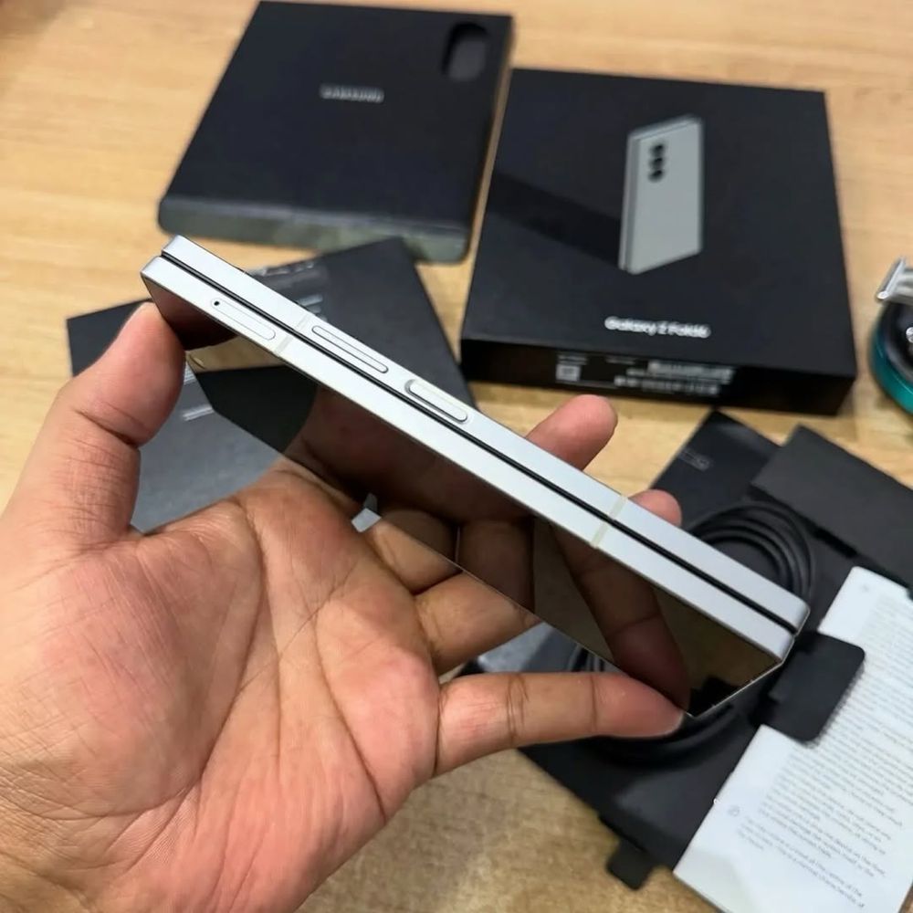 Samsung Galaxy Fold 6 12/256GB Silver Shadow
