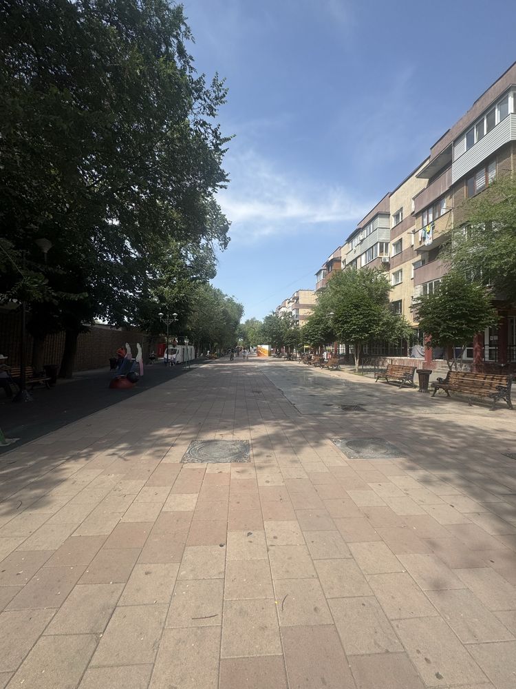 Продам 2х комнатную квартиру с изолированными комнатами.