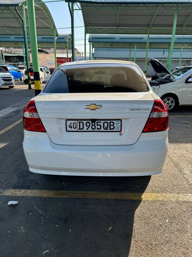 nexia 3 2018 yil probek 85000, metan gaz bor 4 pok,