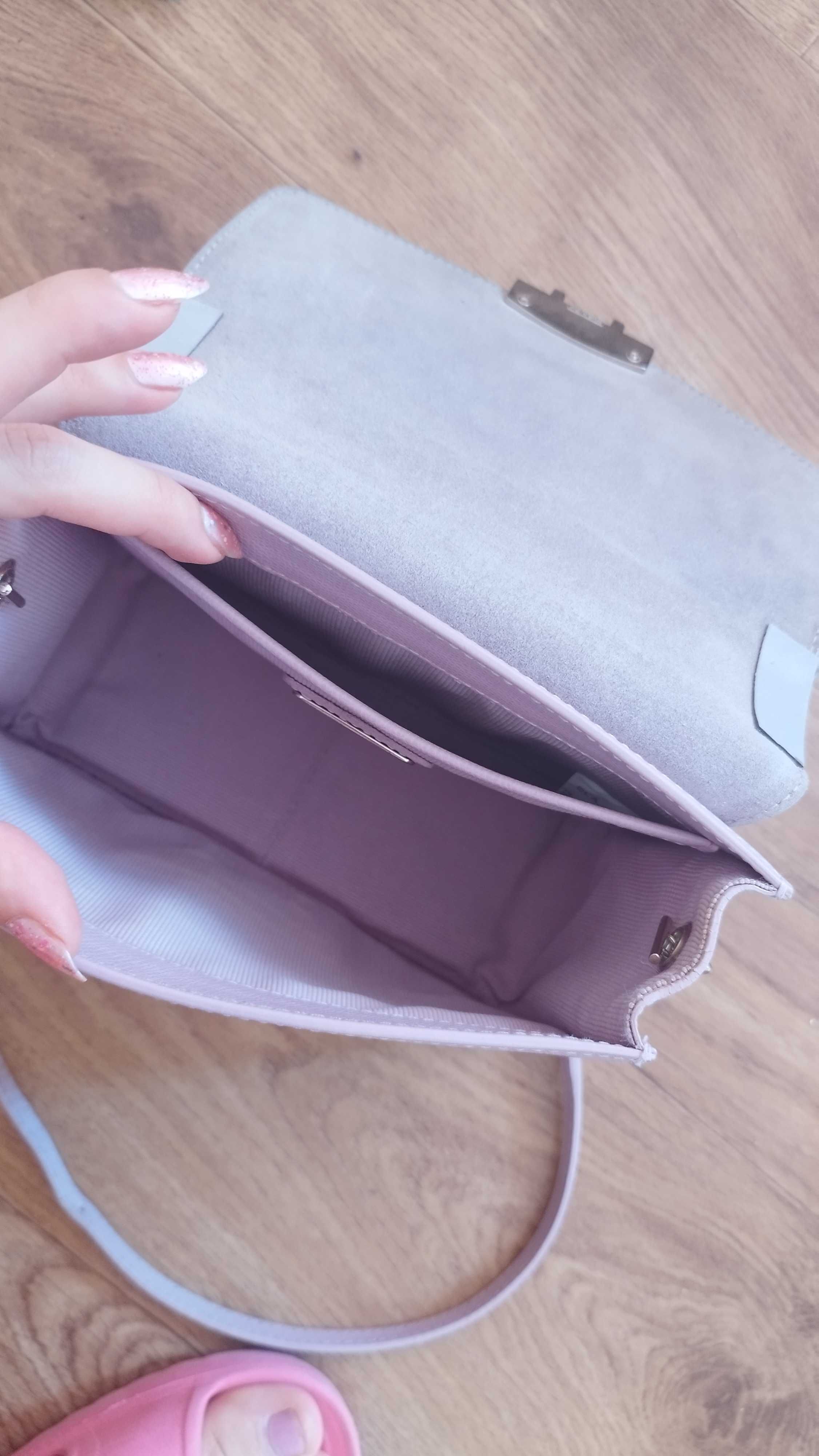 Оригинална чанта Furla Metropolis, голяма
