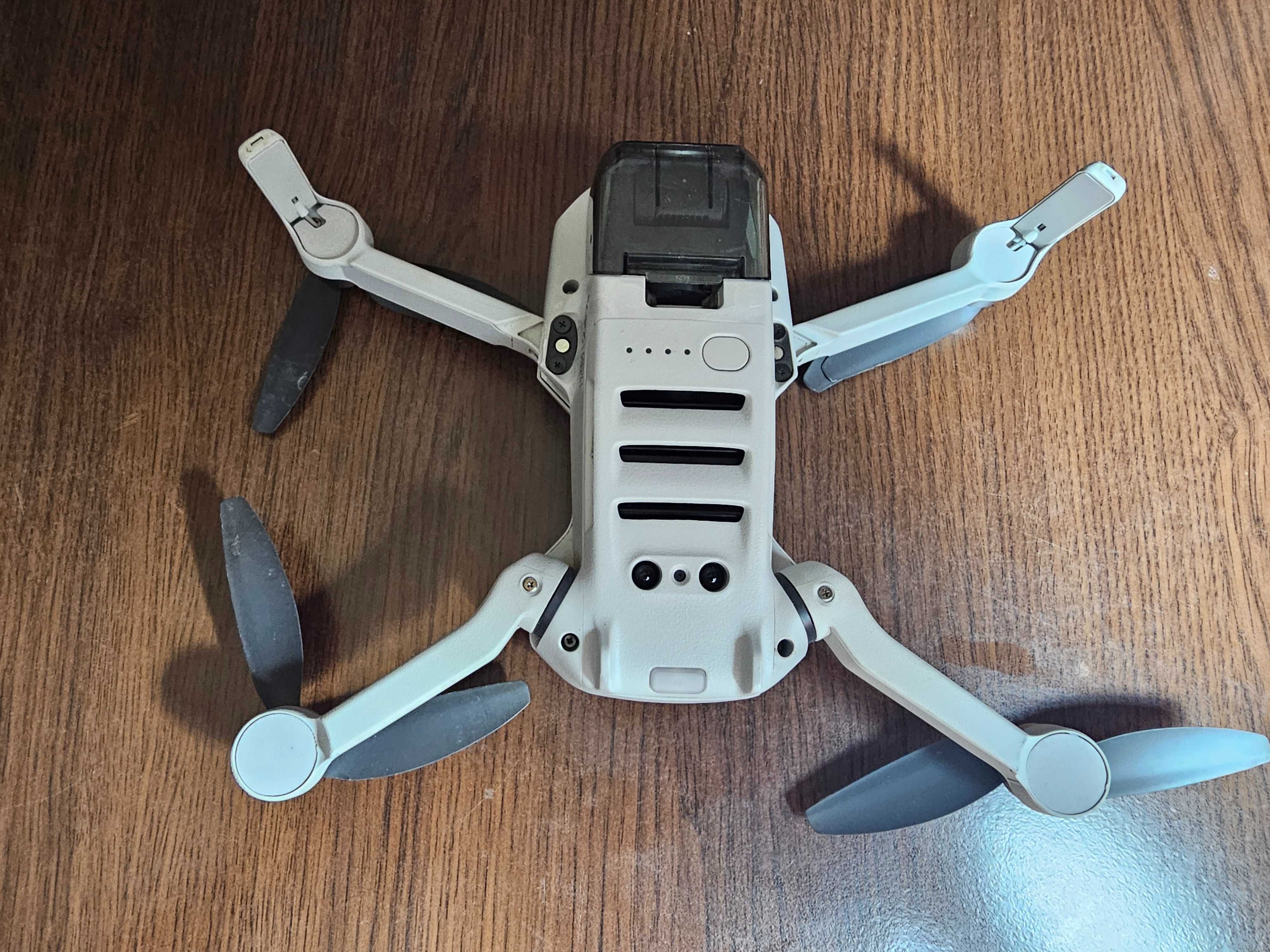 Drona DJI Mini 2 SE