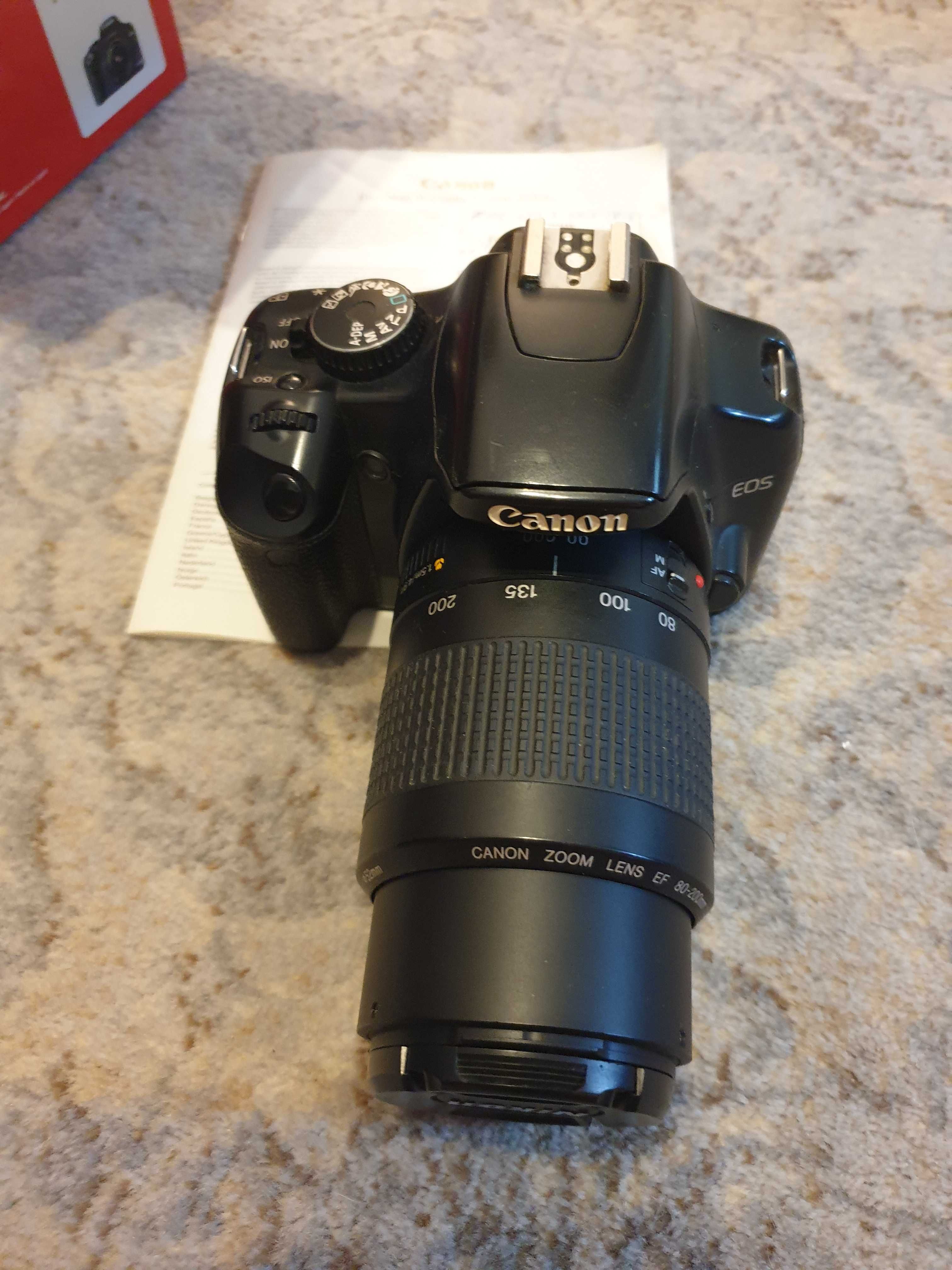 Vand camera foto Canon 450D cu obiectiv 80-200mm