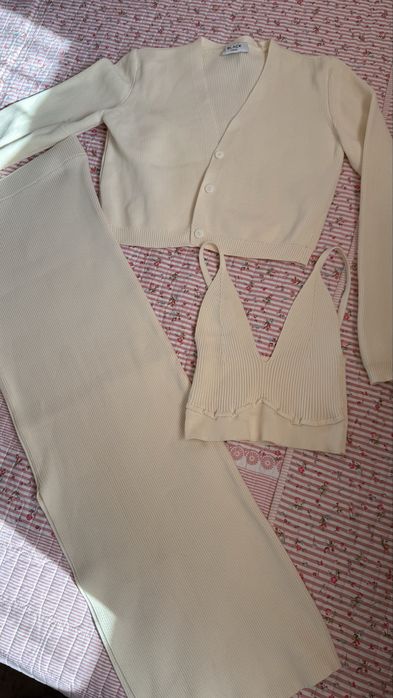 Женская одежда в отличном состоянии