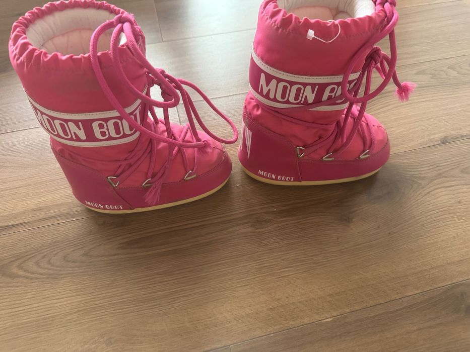 Апрески Moon boot