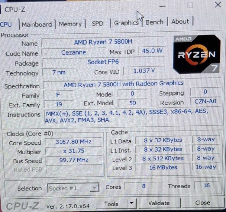 Vand laptop gaming Lenovo.