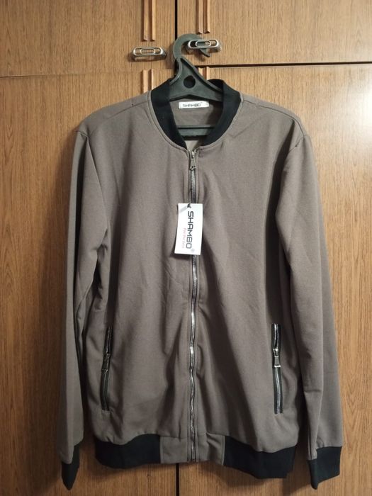 Мужские кофты и свитеры