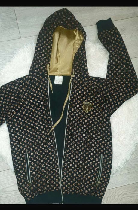 Bluză louis vuitton neoriginala