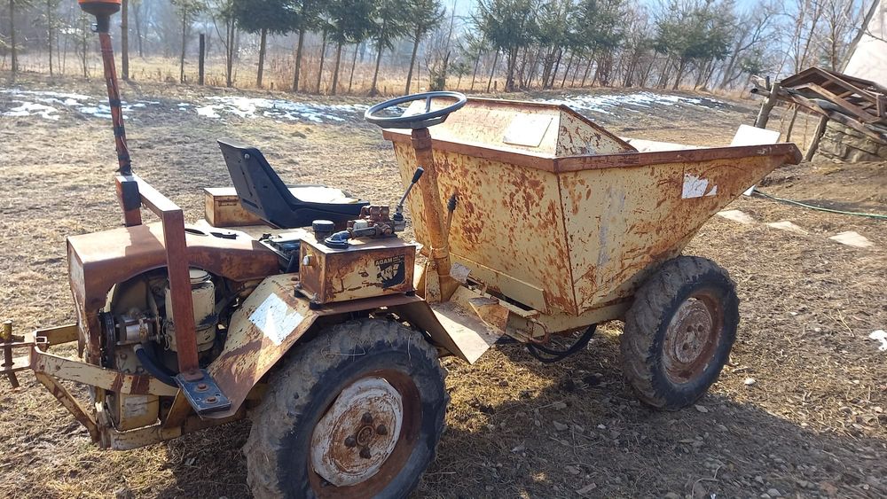 Vand 2 Dumper-uri 4x4