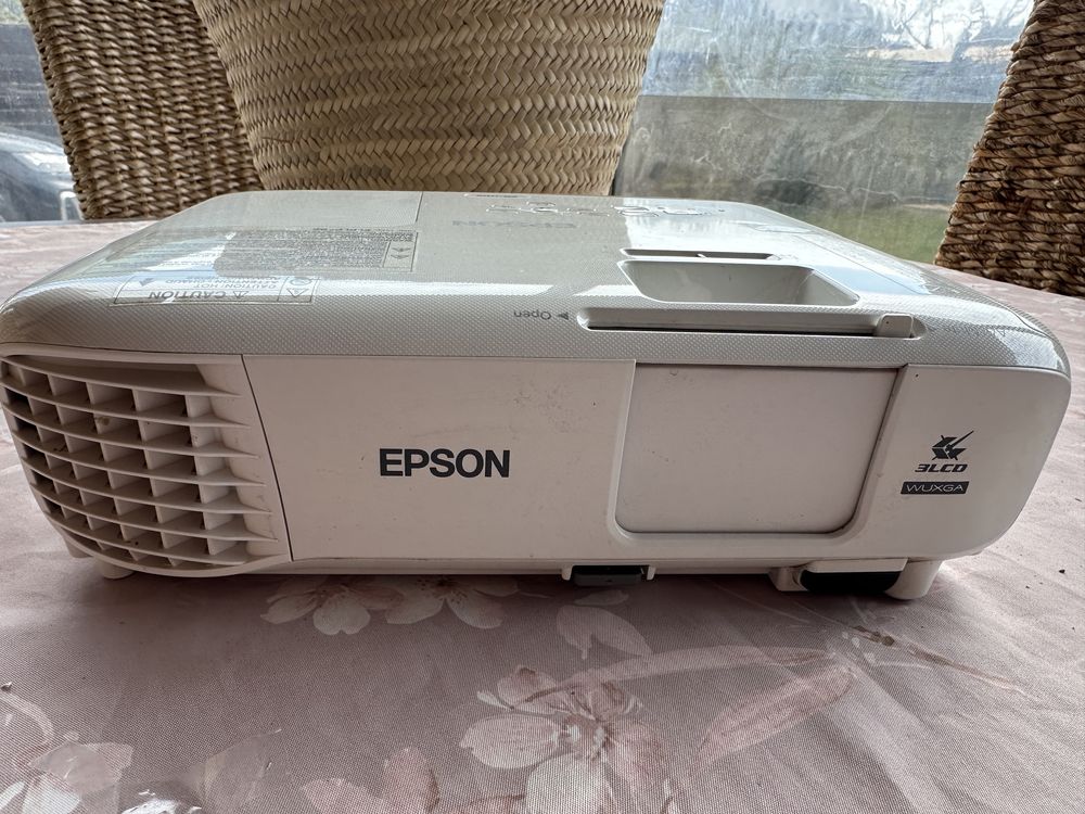 Proiector Epson 3LCD
