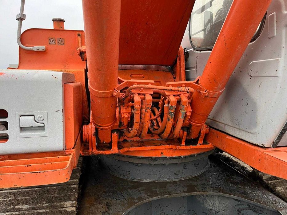Excavator Fiat Hitachi EX235