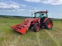 Tractor Kubota 95CP 2011 + incarcator frontal si cupa