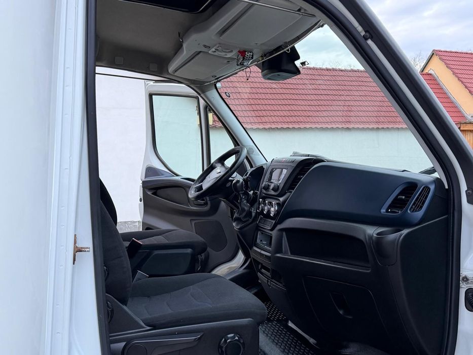 Iveco Daily 35c18/50c18 3,5T 12 Europaleti