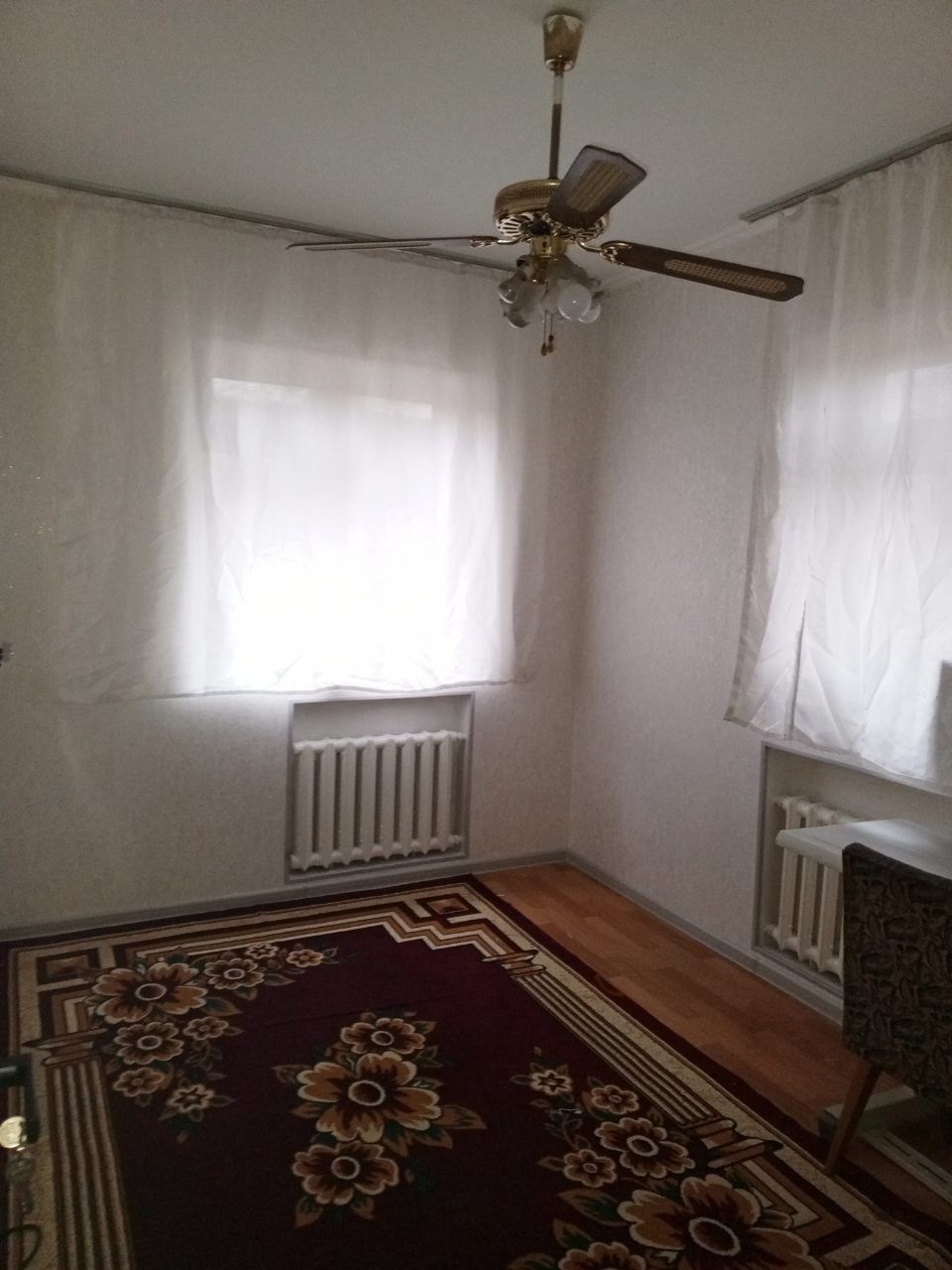 Продаю 2-х комнатнаю квартиру Янгихаёт Спутник 4 Гармония