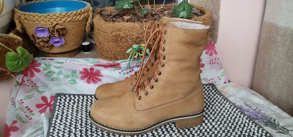 Ботуши от естествена кожа 41н.