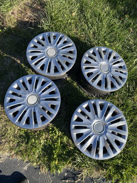 Vând 4 jante de tablă