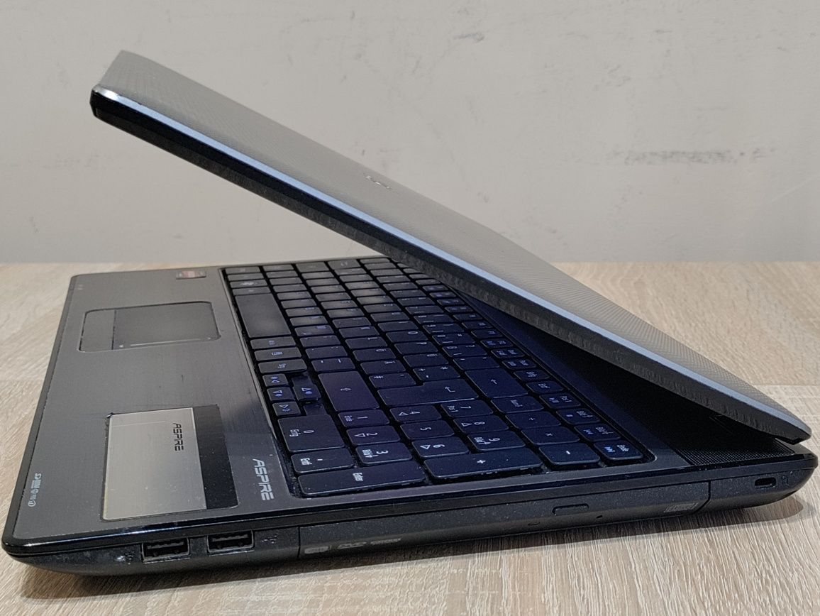 ACER Aspire 5742-15,6 incha.