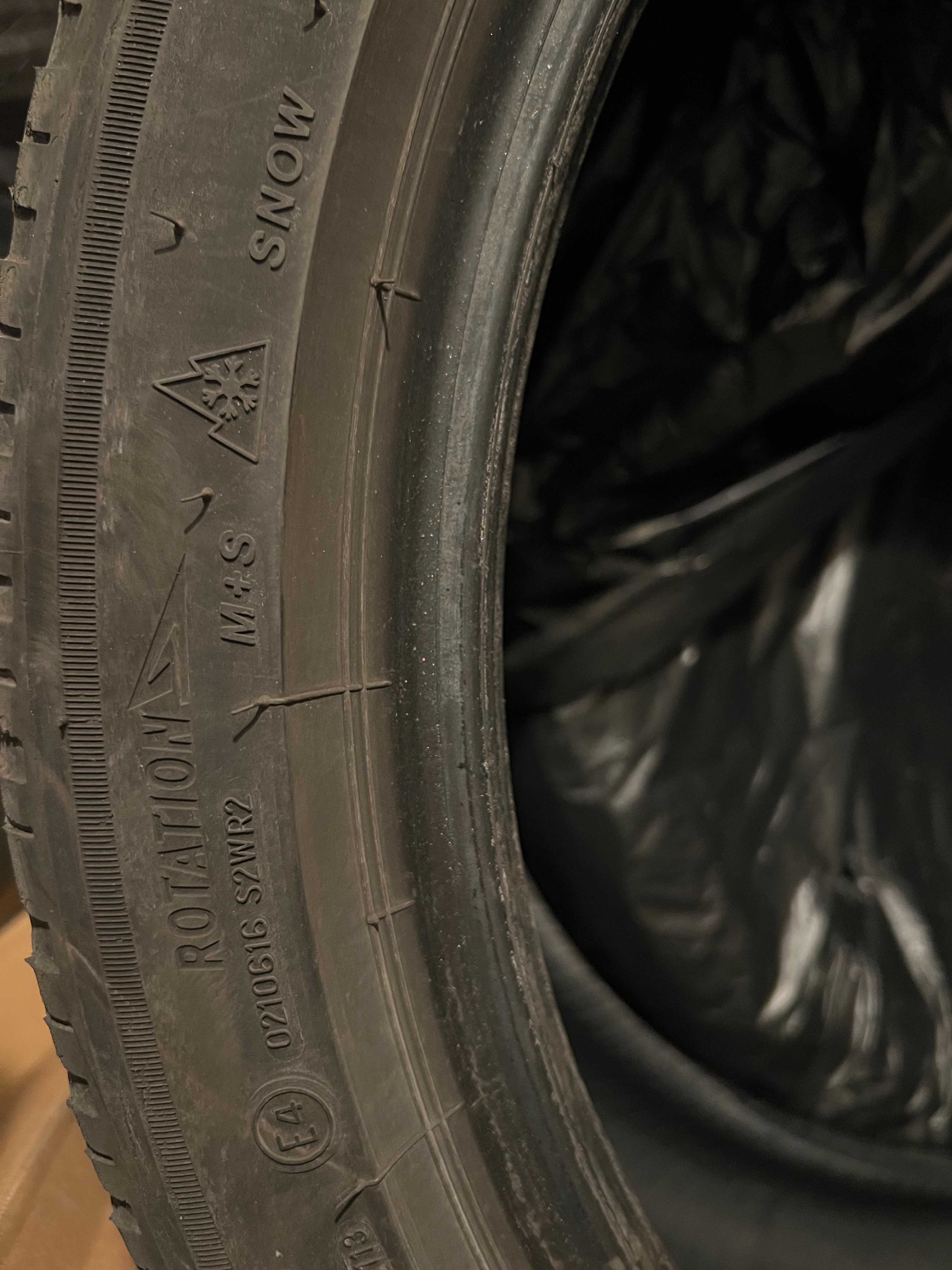 Зимни гуми Слик BRIDGESTONE Blizzak LM005 245/40 R19  DOT 4622