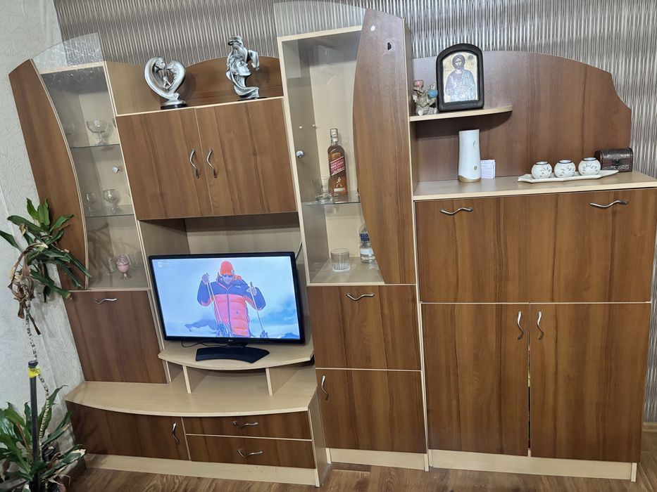 Масивна холова секция