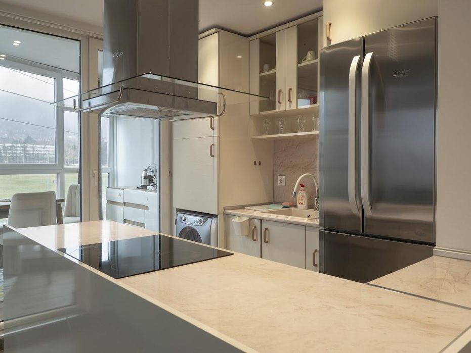 Продава се Двустаен апартамент в София, Манастирски ливади - 75 кв.м за 2867 €/кв.м - Снимка #2