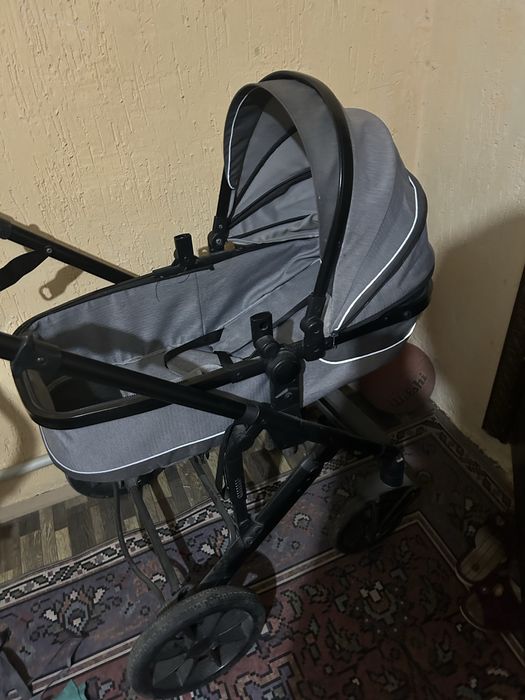 Продаю коляску -люльку