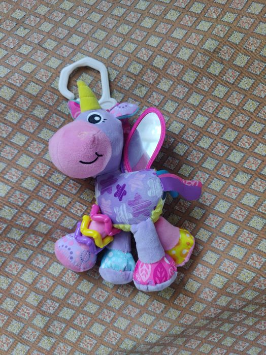 Продавам детска играчка Еднорог – нова