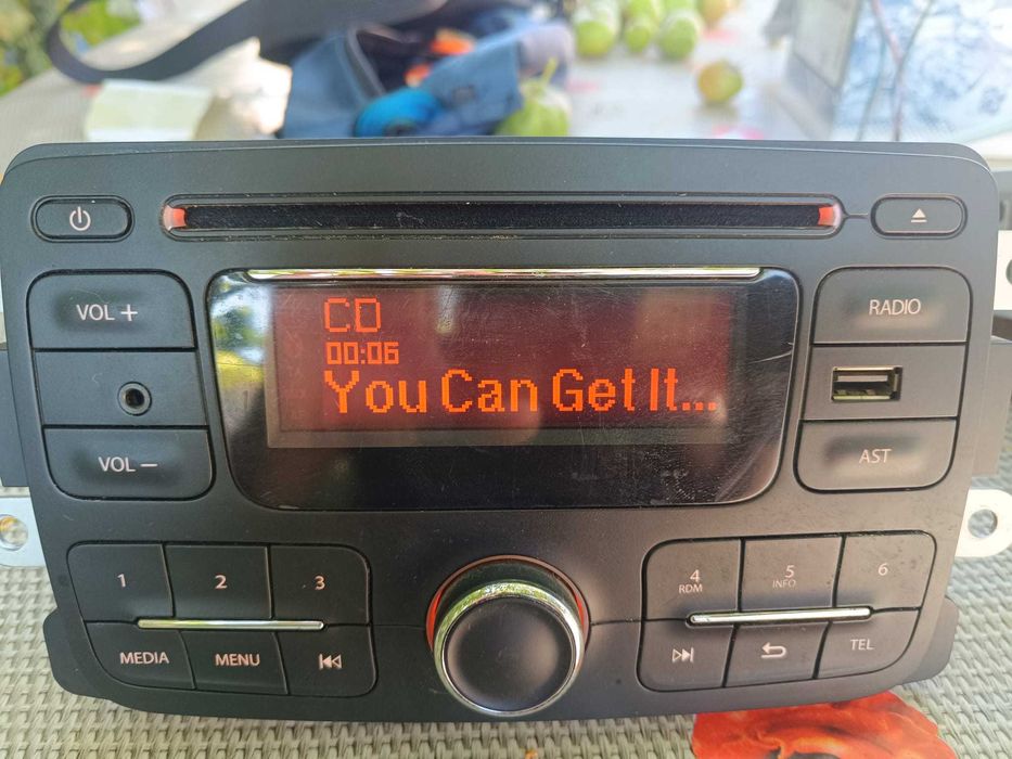 Radio logan 2 perfect funcțional