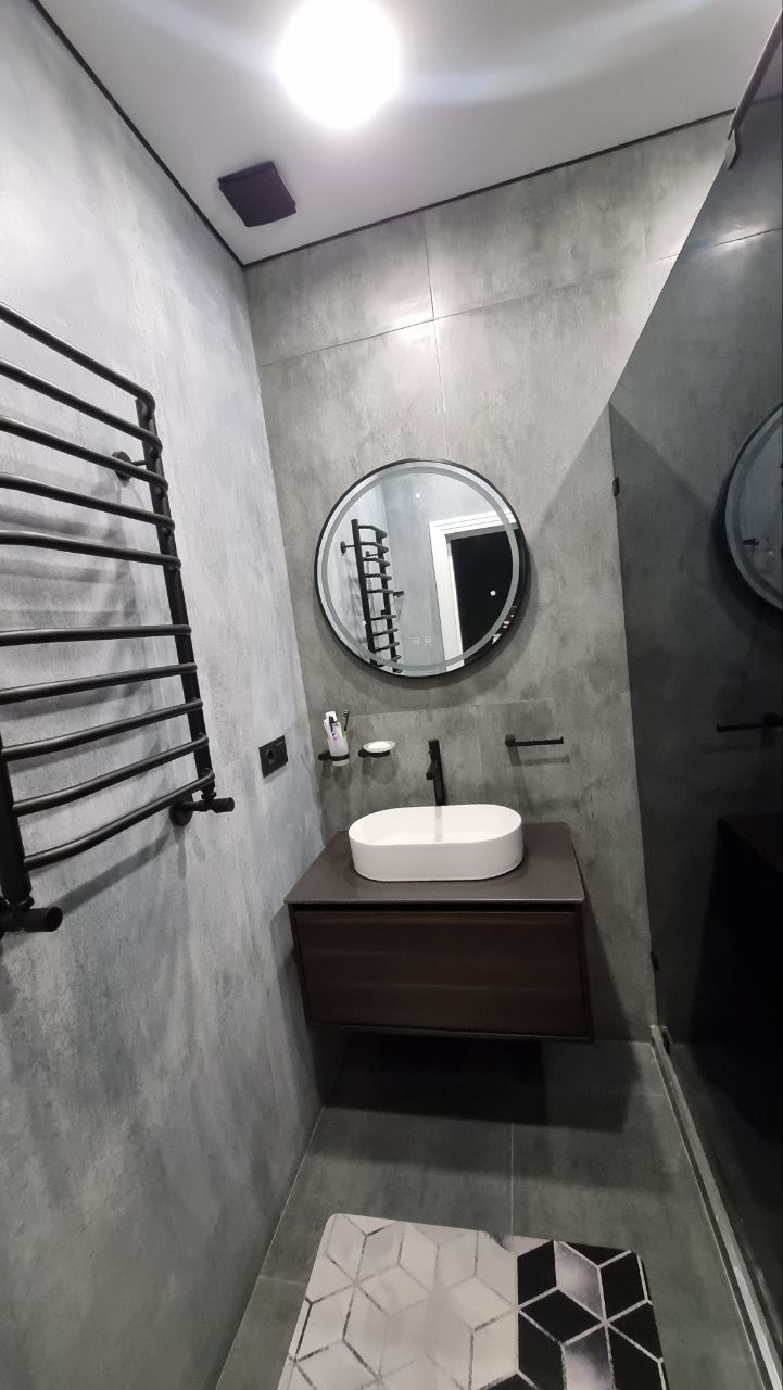 Chinobod sanatoriya oldida