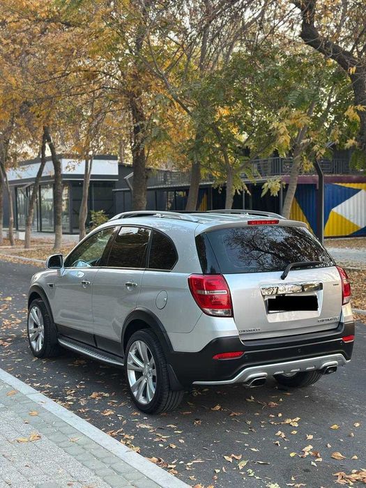 Продается Captiva 2/4