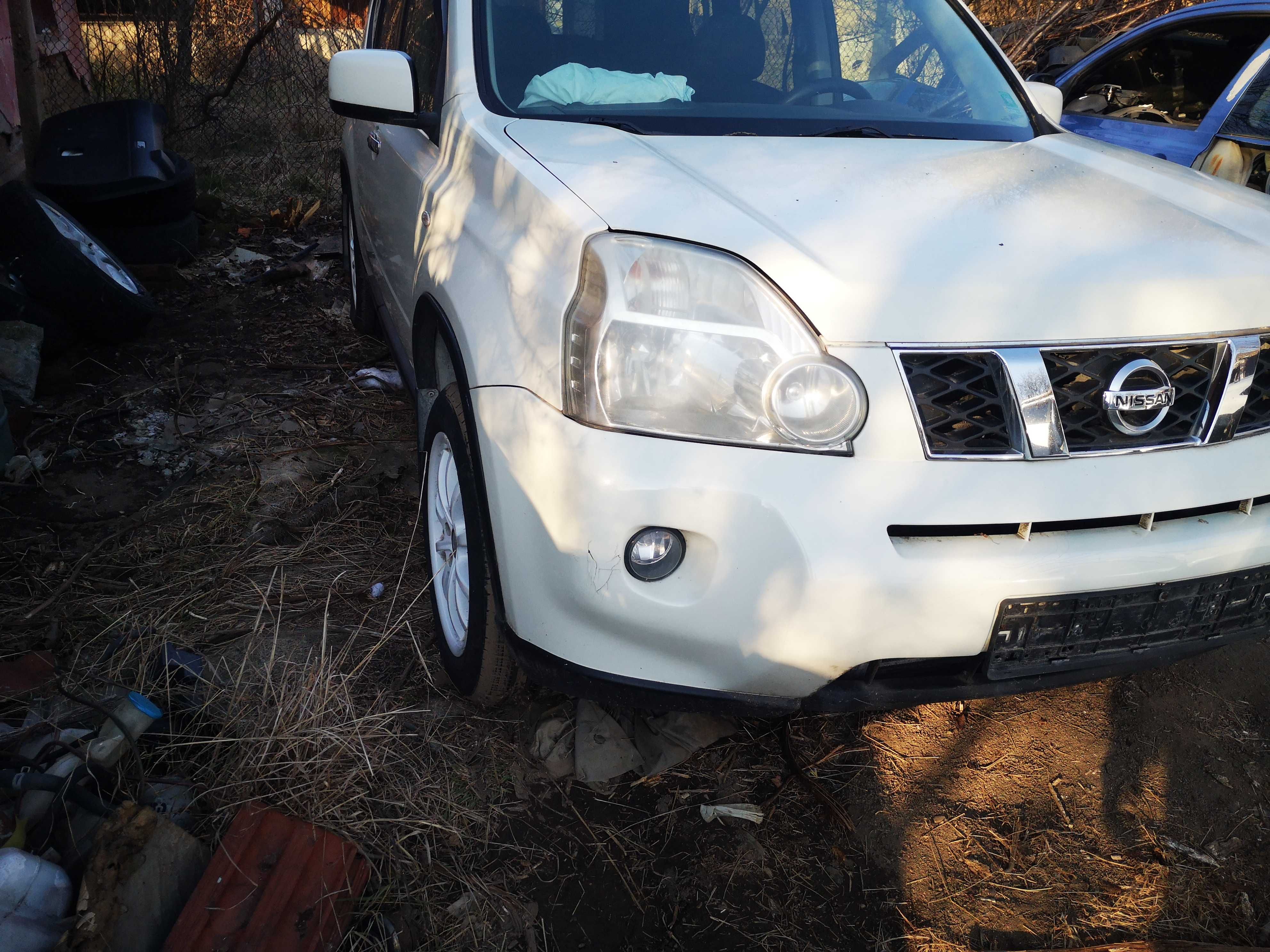 Продавам Nissan X-Trail T31/Нисан Х-Трейл Т31 2.0 dci на части.