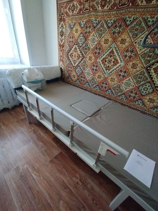 Кровать медицинская