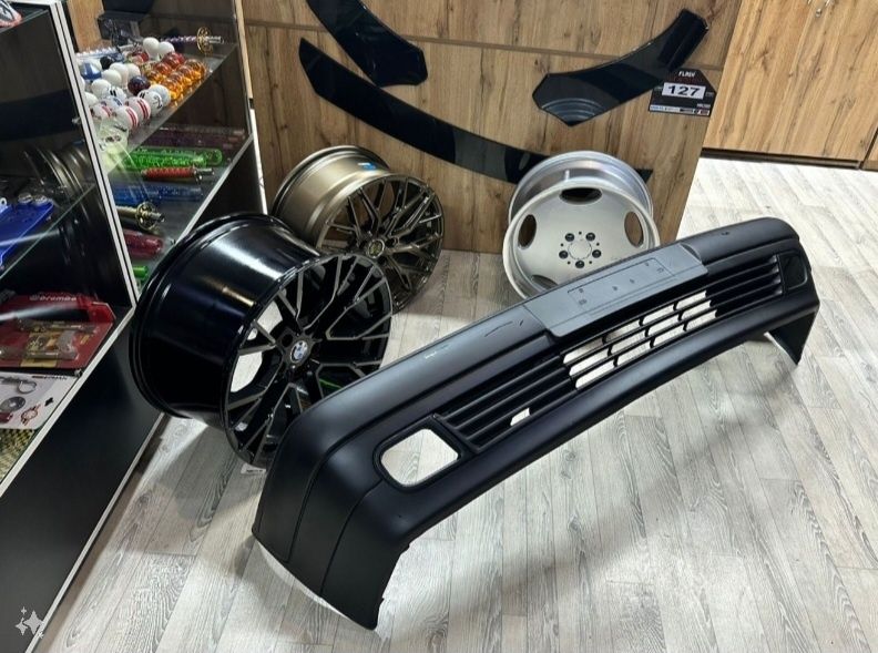 Бампер Мерседес w210 w124 w202 w190 w211 w140 w220