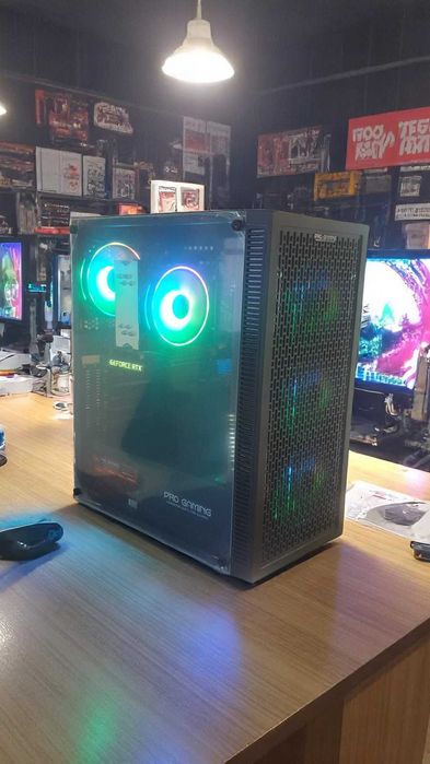Calculator Gaming I7 Xeon, 10700, 32GB DDR4, RTX 3060 12GB DDR6, SSD