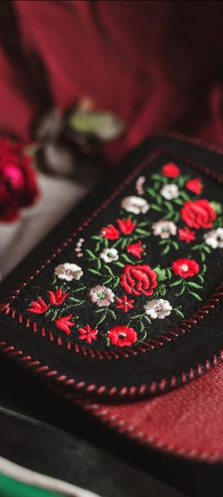 Pardesiu damă MaxMara /geanta lucrată manual