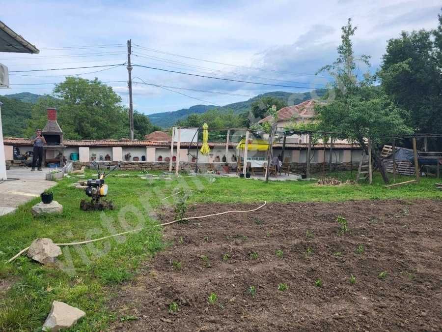 Продава се Къща в с. Сливовица, Област Велико Търново - 70 кв.м за 1215 €/кв.м - Снимка #12