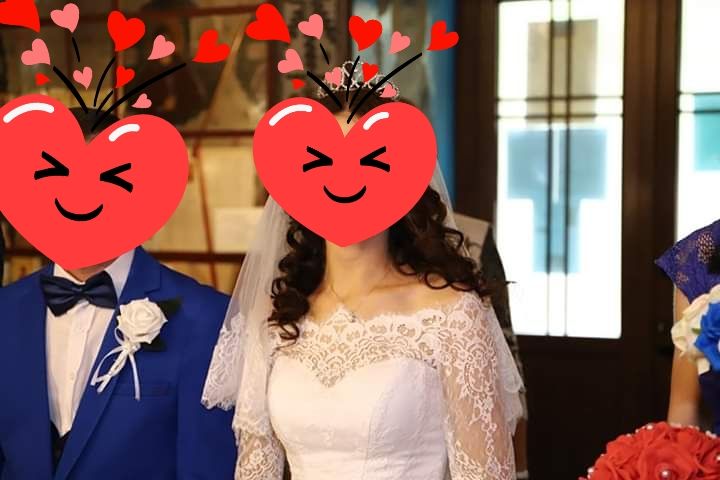 ATENTIE  citiți bine anuntul Vand rochie de mireasa