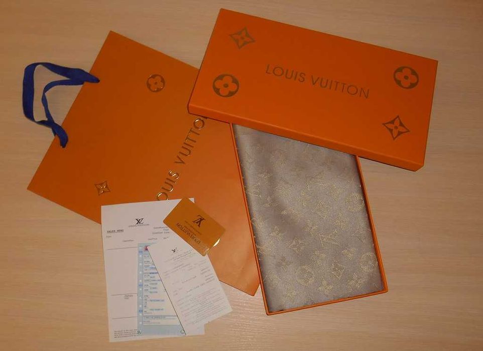 Eșarfă pentru femei Louis Vuitton 023
