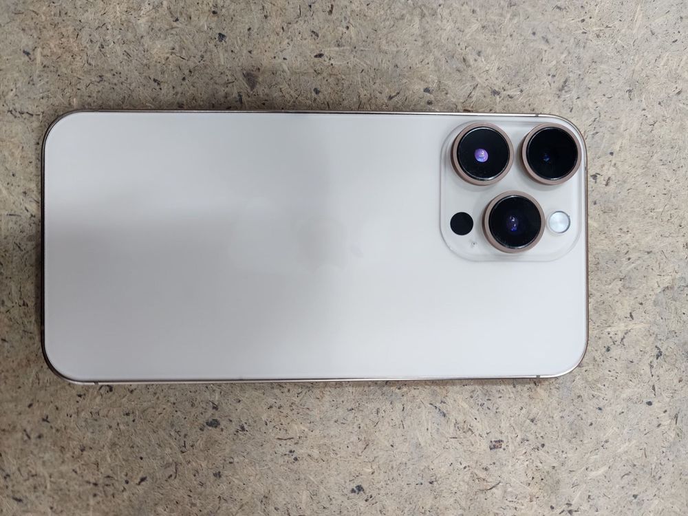 Iphone x 16 pro qilingan