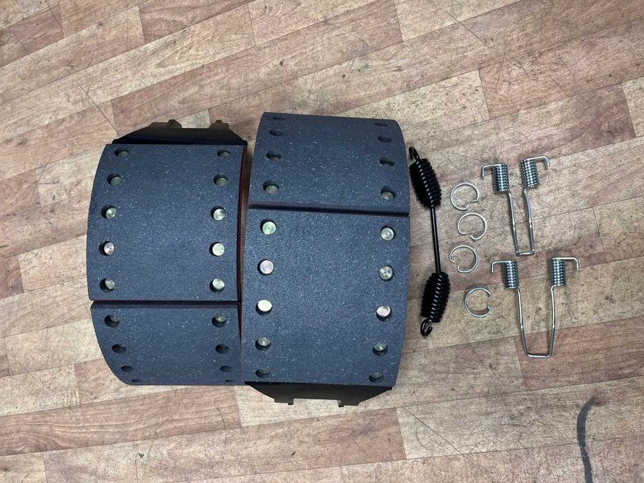 Колодки тормозные Тонар - ступица, барабан, полурессора новые.