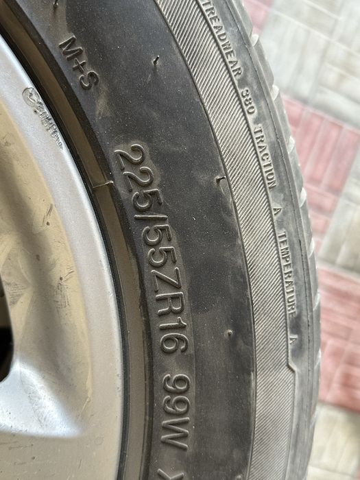 Продам идеальную летнюю резину r16