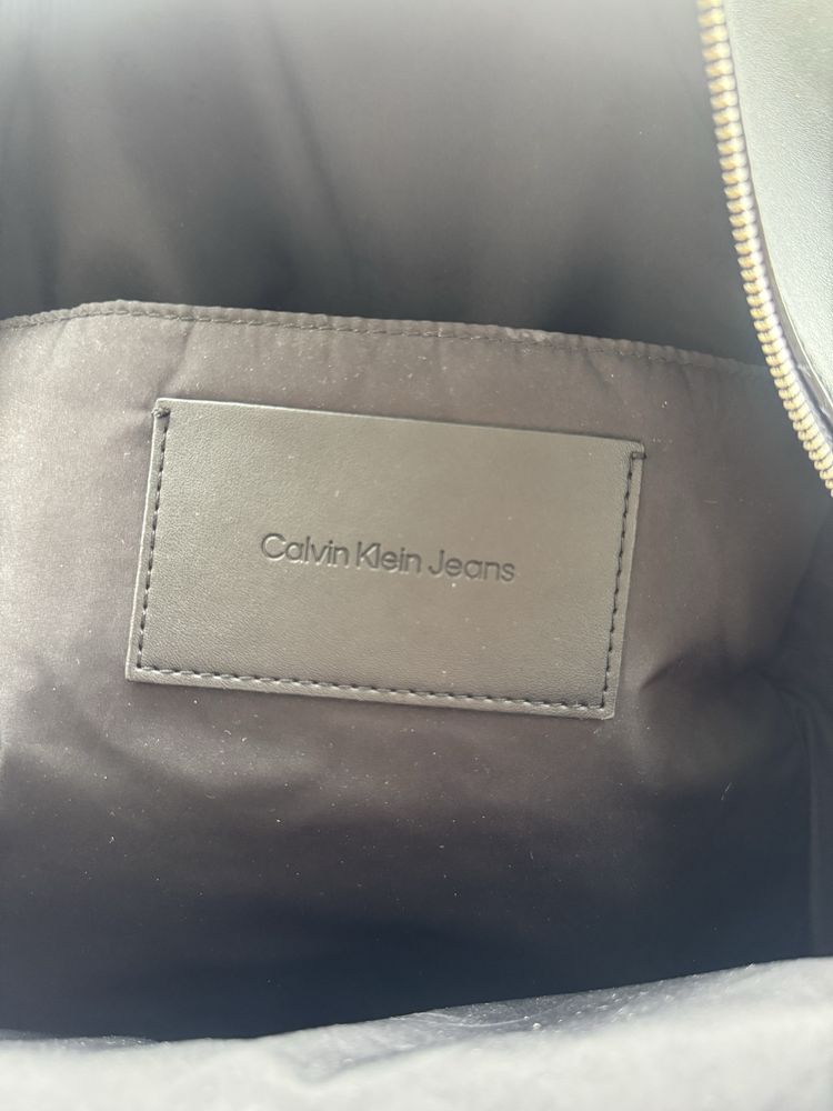 Раница calvin klein естествена кожа