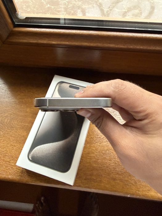 iphone 15 pro 128 gb Natural