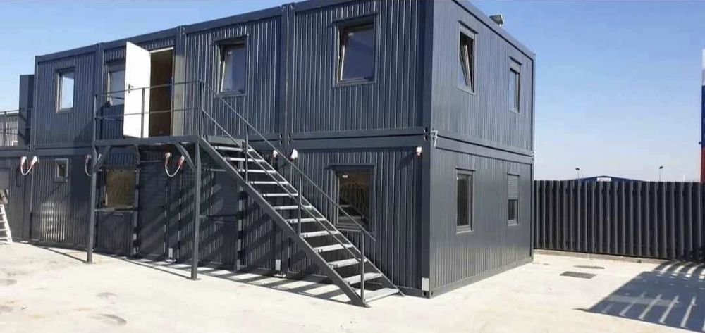 Vând scarii metalice zincate exterioare și pentru incendii , platforme