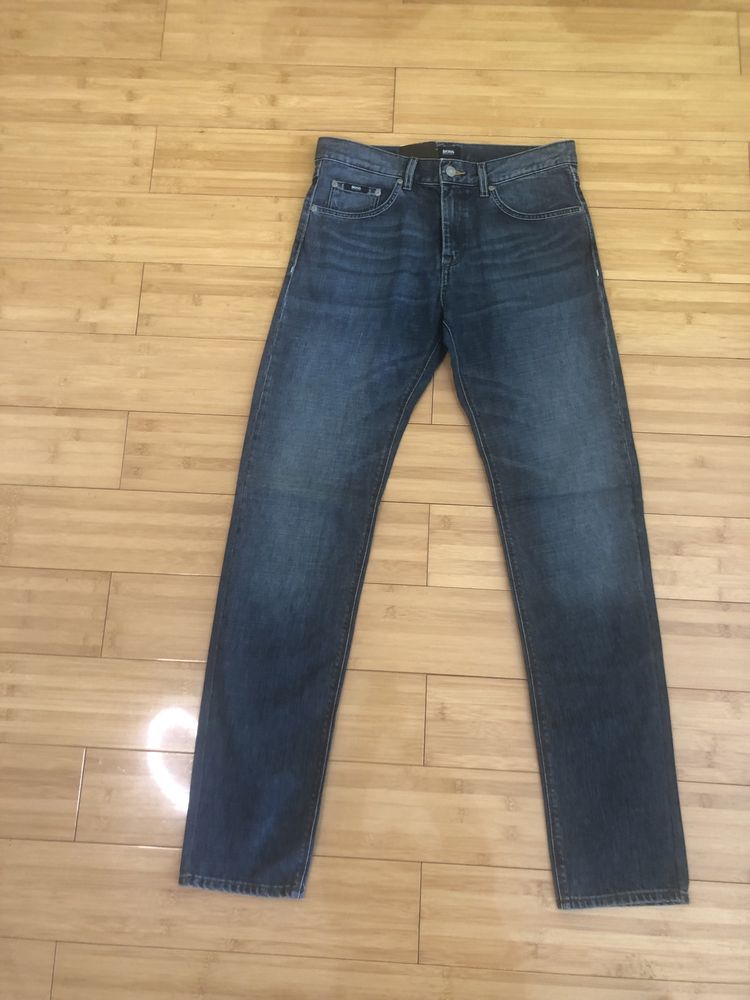Blugi Hugo Boss originali… noi… culori/nuante e diferite