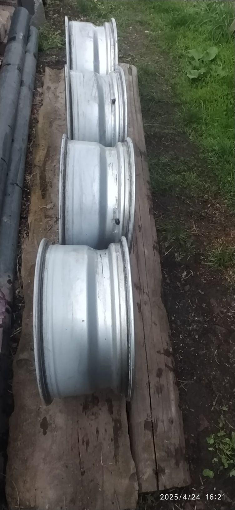 Диски r 16 на Мерседес продам