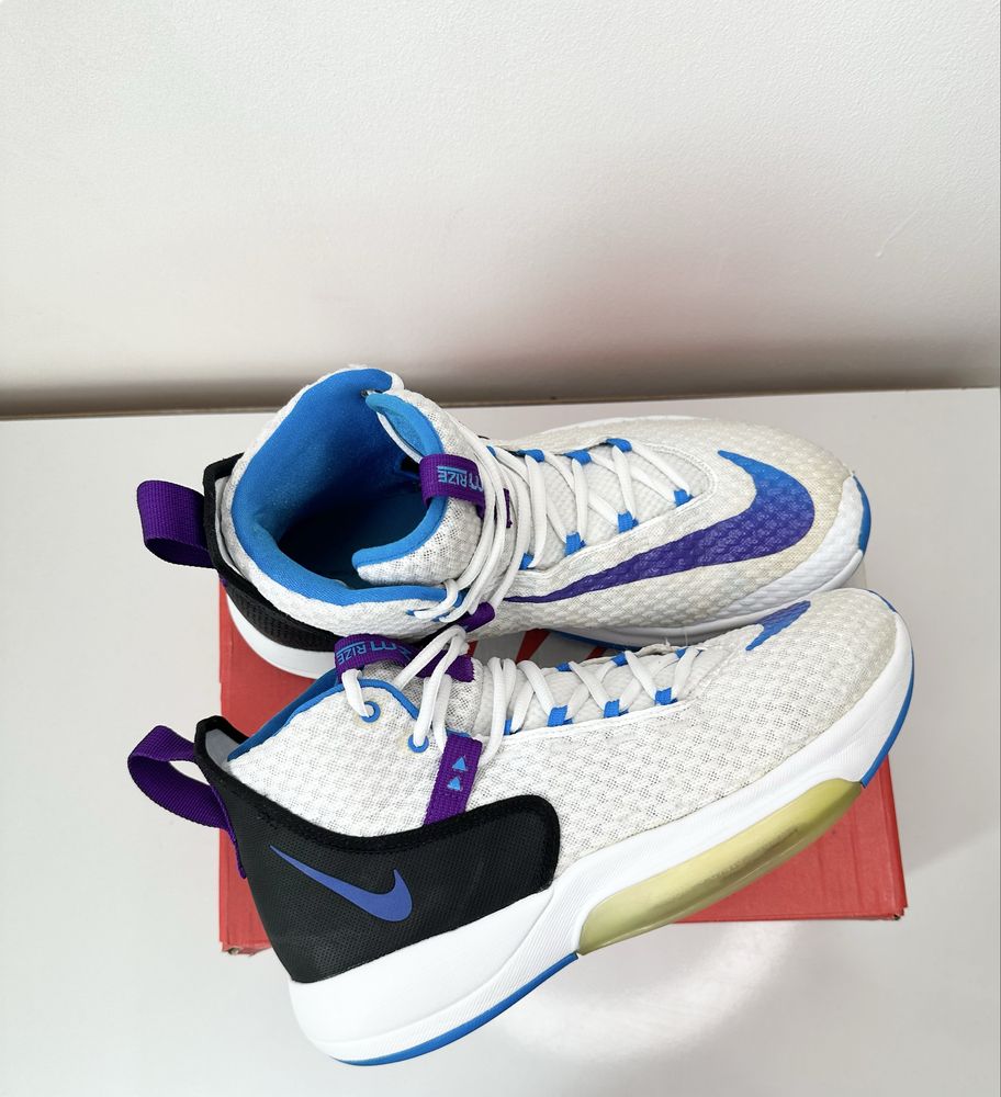 Nike Air Zoom Rize (44.5) Маратонки