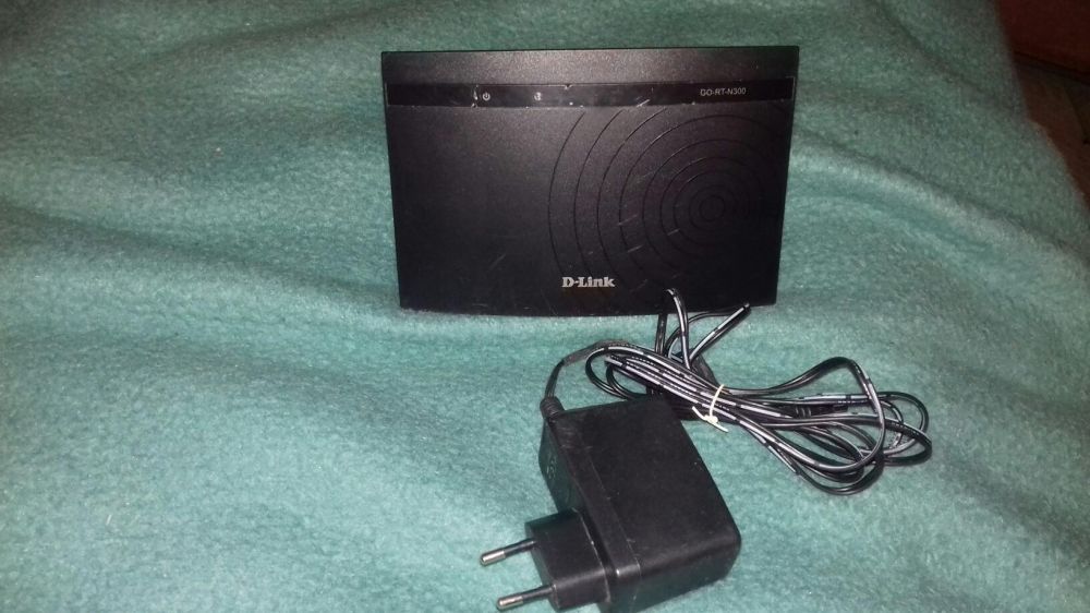 Routere-Antena Wirelles;SMSC 2804WBRP-G,D-Link GO-RT-N300,TP LINKTL-WR